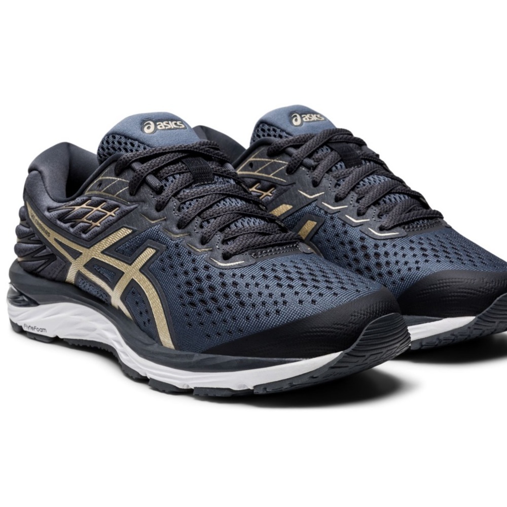 Women’s ASICS Gel Cumulus 21 7.5